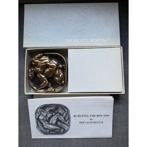 Bursting the Bounds Medallion Donald DeLue 1985 111 Society of Medalists bronze